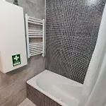 公寓 8b *